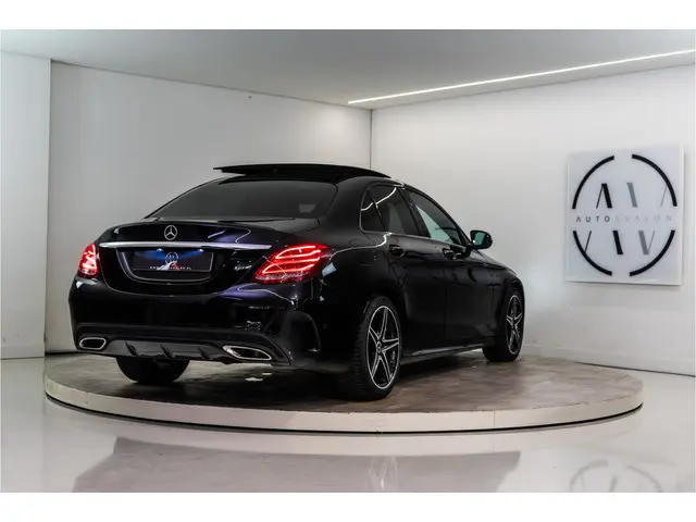 Mercedes-Benz C-klasse 300 AMG 245PK | Pano | Sfeer | LED | Stoelverw. | Garantie