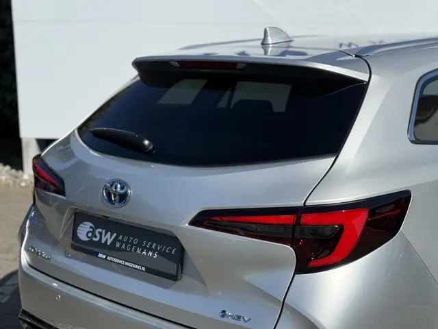 Toyota Corolla Touring Sports