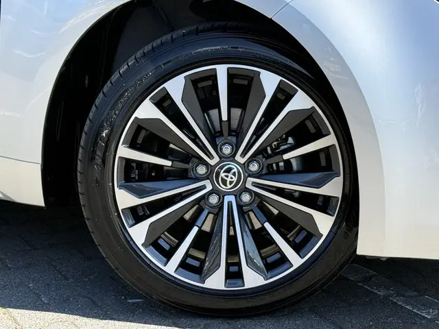 Toyota Corolla Touring Sports