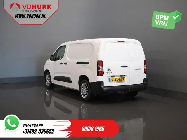 Toyota PROACE CITY 1.5 130 pk Aut. L2 2x Schuifdeur/ 3 Pers./ Carplay/ Standkachel/ Airco/ Camera/ C...