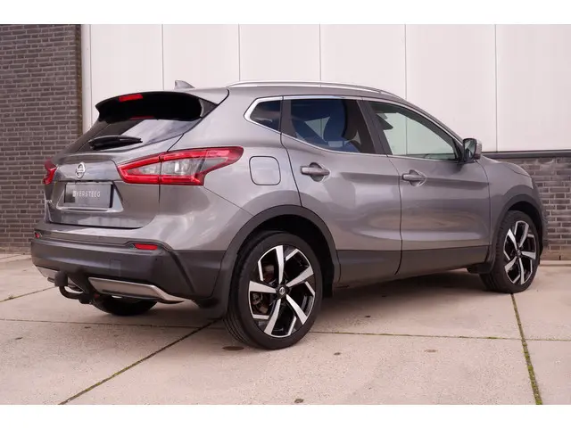 Nissan Qashqai 1.3 DIG-T Tekna + | Pano-Dak | Trekhaak | Carplay | Bose | Navi | Camera | Climate