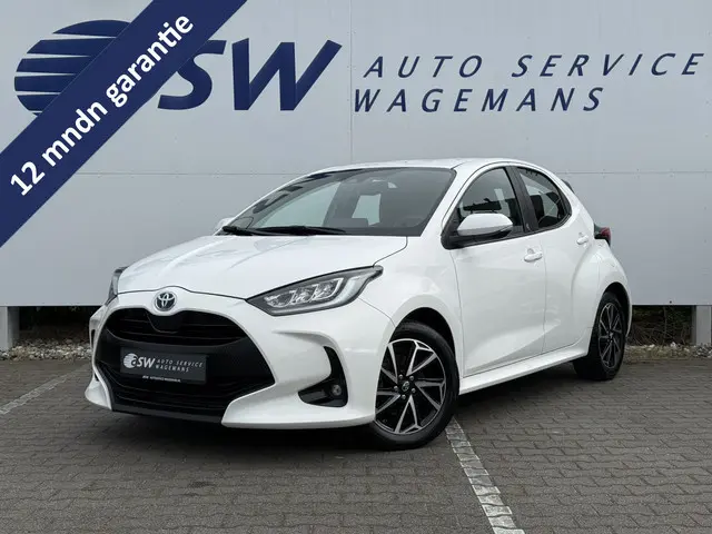 Toyota Yaris 1.5 Hybrid Team D | ACC | CarPlay | Camera | Keyless | LED