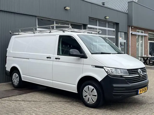 Volkswagen Transporter 2.0 TDI L2H1 150pk dubbele schuifdeur Airco Cruise controle Imperiaal Trekhaa...
