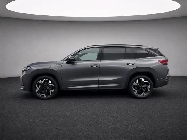 Škoda Kodiaq Sportline Business 1.5 TSI PHEV 150 kW / 204 PK SU V | Metallic Lak | Trekhaak wegklapb...