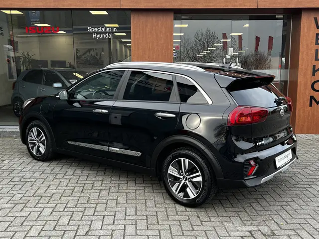 Kia Niro 1.6 GDi PHEV ExecutiveLine | Lederen bekleding | Apple/Android carplay | Camera | Dealerond...