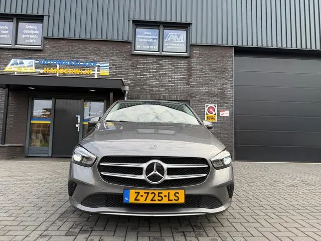 Mercedes-Benz B-klasse 180 Business Solution AMG | 1E EIGENAAR | 3/6/12MND GARANTIE | LEDER | LED |...