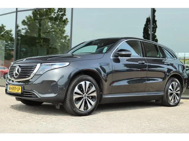 MERCEDES-BENZ EQC 400 4MATIC BUSINESS SOLUTIONS 80 KWH | SOH 96% | CAMERA | CARPLAY | LEDER | KEY-LE...