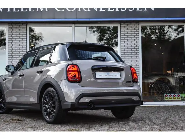 Mini Mini