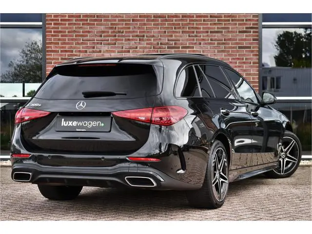 Mercedes-Benz C-klasse Estate 300 e AMG Line Pano Distr HUD 360 Burm Massage+Ventilatie
