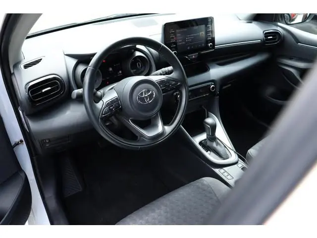 Toyota Yaris 1.5 Hybrid Dynamic, Apple carplay / Android Auto, Apple Carplay / Android Auto, Keyless...