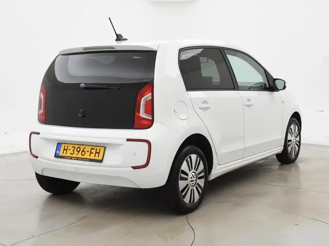 Volkswagen e-Up! AUTOMAAT + STOELVERWARMING | CLIMATE | CRUISE | NAVIGATIE | VOORRUITVERWARMING