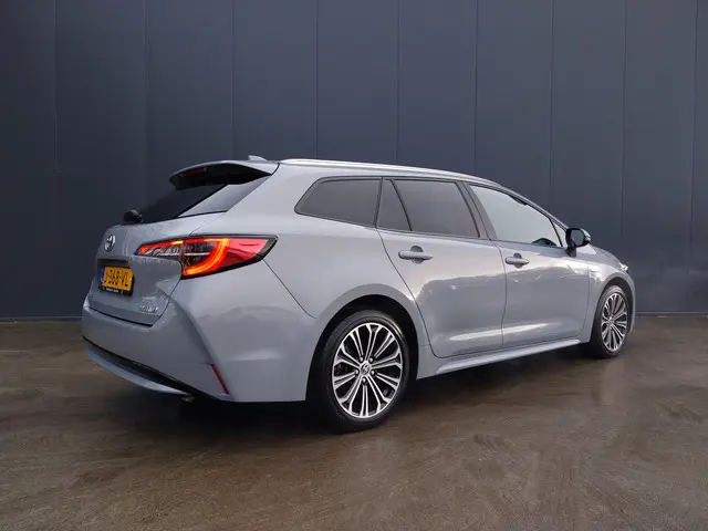 Toyota Corolla Touring Sports