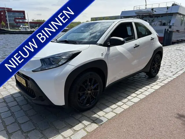 Toyota Aygo X 1.0 VVT-i MT Apple carplay airco 5 deurs