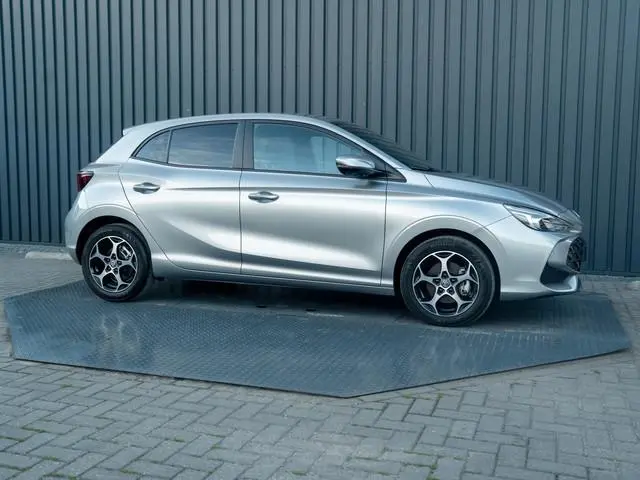 MG MG3