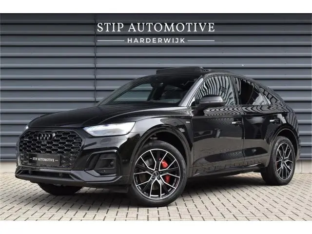 Audi Q5 Sportback 50 TFSI e Competition | Pano | ACC | Elektr. Stoelen | Matrix | 20'' Wielen | Came...