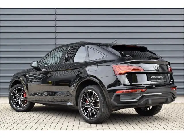 Audi Q5 Sportback 50 TFSI e Competition | Pano | ACC | Elektr. Stoelen | Matrix | 20'' Wielen | Came...