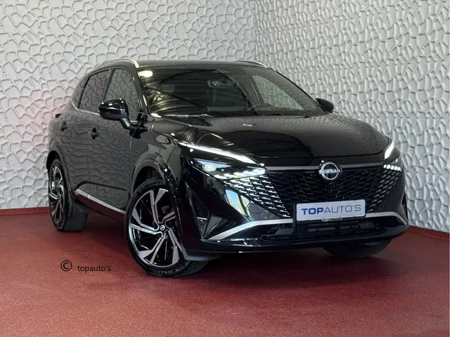 Nissan Qashqai 1.3 MHEV 160PK 4 CILINDER TEKNA PLUS BOSE 20''LMV  LEER ALCANTARA PANO MASSAGE BOSE S...