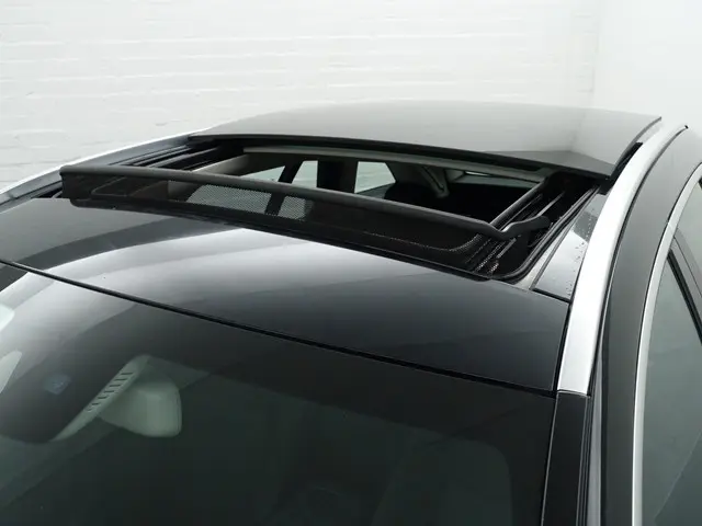 Mercedes-Benz C-klasse Estate 180 Prestige Aut- Panoramadak, Xenon Led, Burmester Audio, Navi, Park...