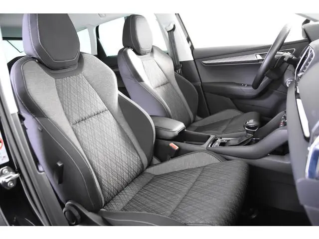 ŠKODA Karoq 1.5 TSI Selection *1ste Eigenaar*4x Stoelverwarming*Trekhaak*
