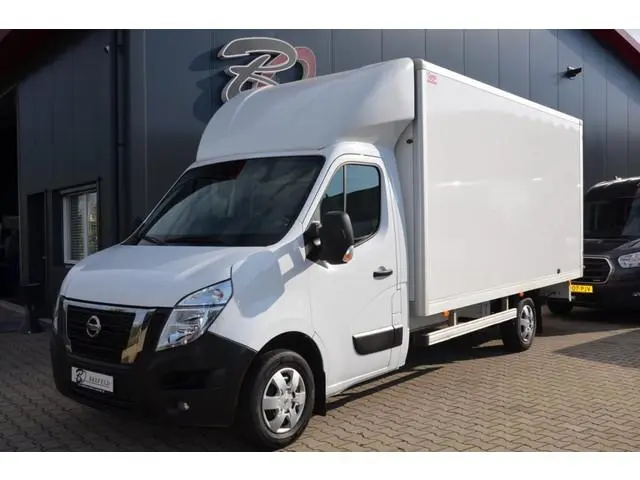 Nissan Interstar 2.3 DCI Interstar/master  Meubelbak/ bakwagen
