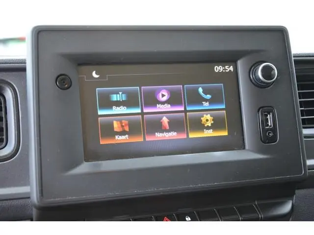 Nissan Interstar