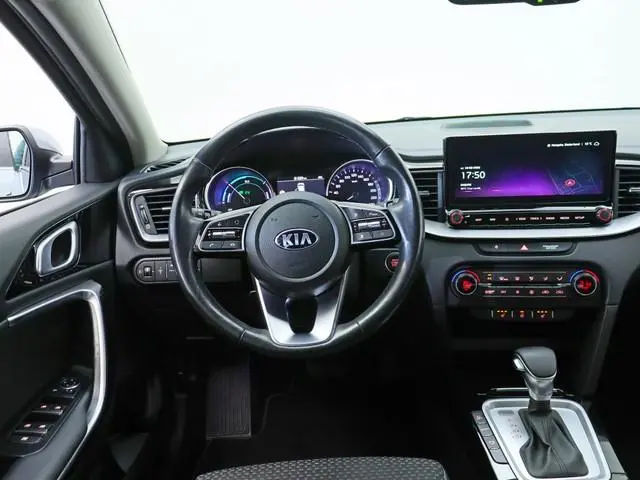 Kia Ceed Sportswagon 1.6 GDI PHEV Dynamic PlusLine | All-seasonbanden | Navi | Stoelverwarming