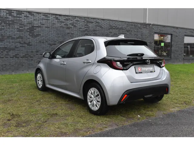 Mazda 2 Hybrid 1.5 Pure Hybride automaat grijs stoelverwarming Carplay