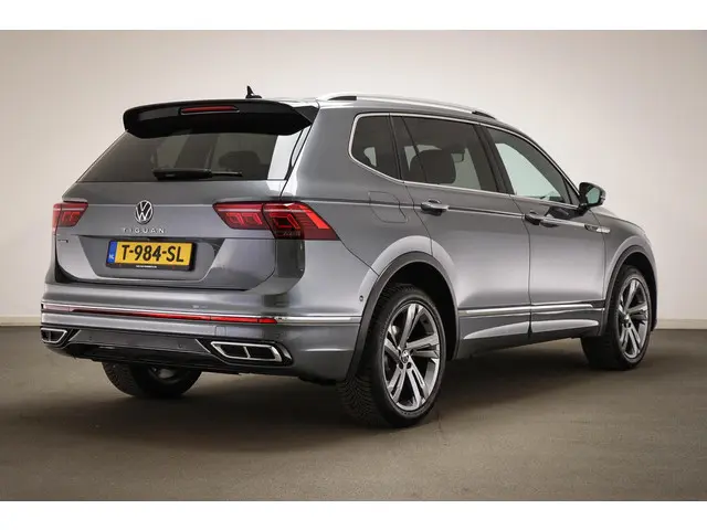 Volkswagen Tiguan Allspace 1.5 TSI R-Line 7p. | NAVIGATIE | CAMERA | TREKHAAK
