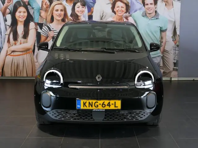 Renault Twingo urban range techno 27.5 kWh - Occasion Lease vanaf €464 p/m - *Vraag naar beschikbaar...