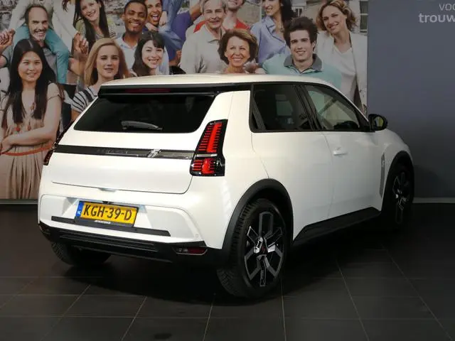 Renault 5