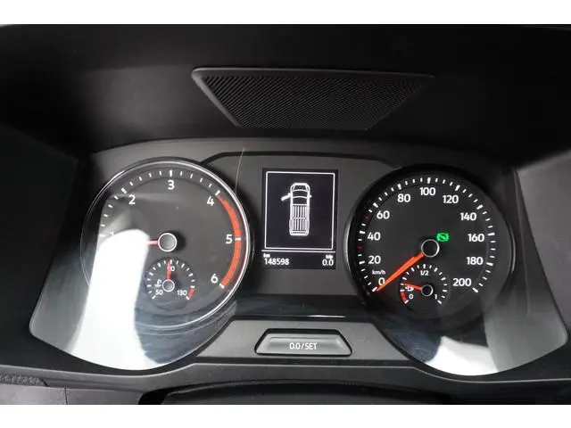 MAN TGE