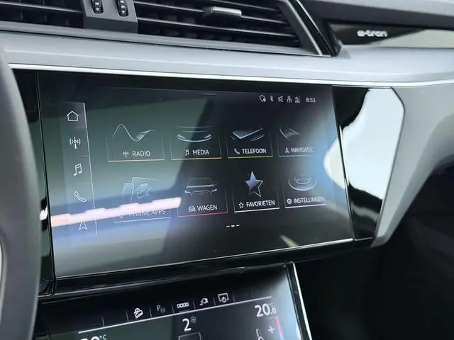 Audi e-tron