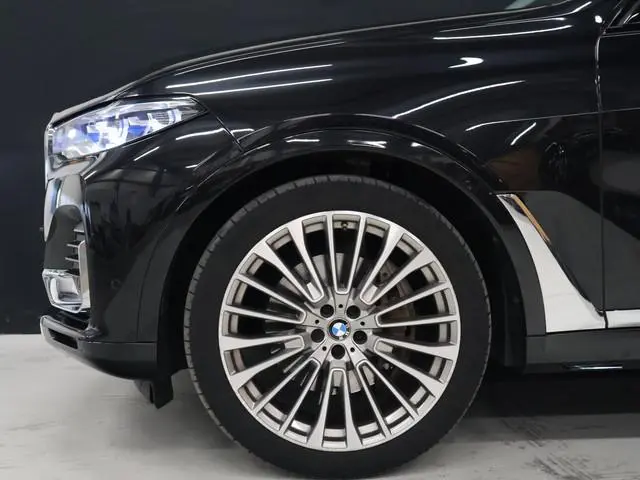 BMW X7 xDrive40i High Executive [SCHUIFKANTELDAK, 7-PERSOONS, BMW LASERLICHT, HEAD-UP, APPLE CARPLAY...
