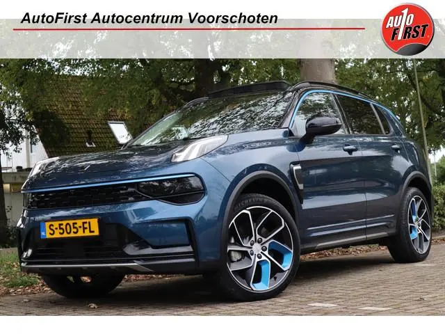 Lynk & Co 01 1.5 | Panoramadak | 360 Camera | Navi | Carplay |