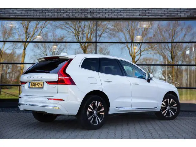 Volvo XC60 2.0 T8 Plug-in hybrid AWD Plus Bright Long Range , Panoramadak, Keyless entry, Carplay,