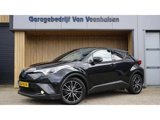 Toyota C-HR 1.8 122pk Hybrid Executive H-Leder Keyless LED 17inch LM Stoel & Stuur V.W. Navi A-Camer...