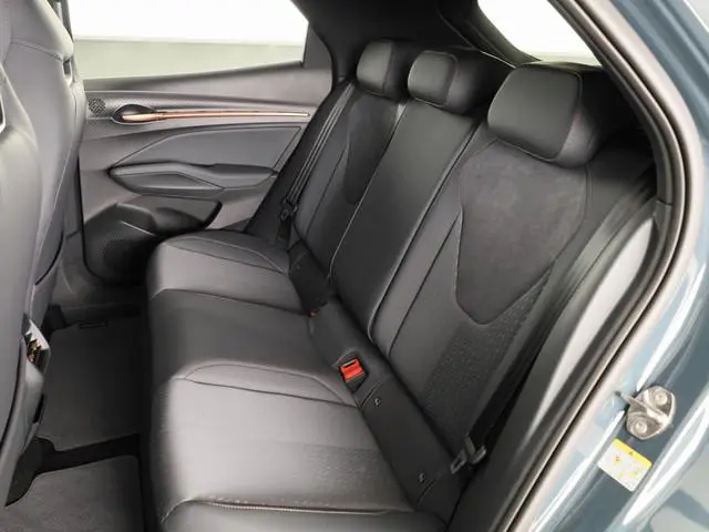 Cupra Raval