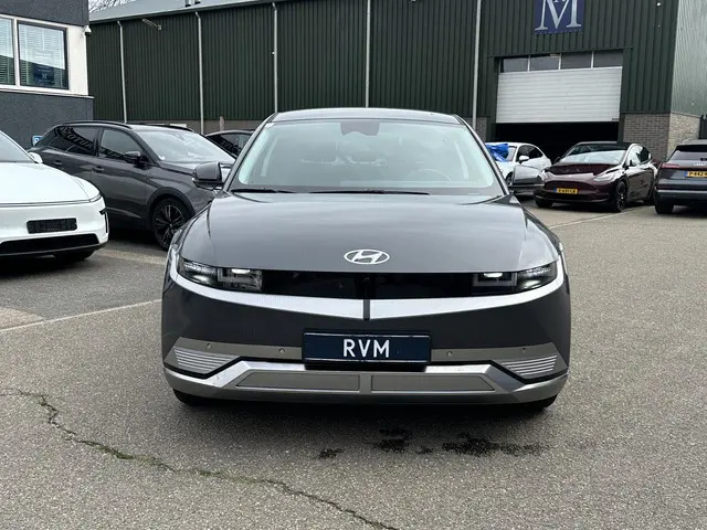 Hyundai IONIQ 5 Lounge AWD 77.4 kWh | SOH 100% !! | MEGA VOL! | RIJKLAARPRIJS incl. fabrieksgarantie...