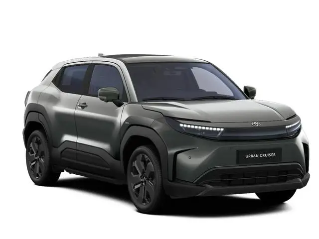 Toyota Urban Cruiser Executive 61 kWh, Nieuw en in september leverbaar met 2.500,- inruilpremie!!