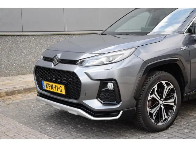 Suzuki Across 2.5 Plug-in Hybrid Style | btw-auto | lederen bekleding | volledig onderhouden |