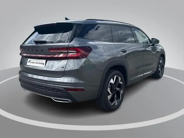 Škoda Kodiaq Sportline Business 1.5 TSI PHEV 150 kW / 204 PK SU V | Metallic Lak | Trekhaak wegklapb...