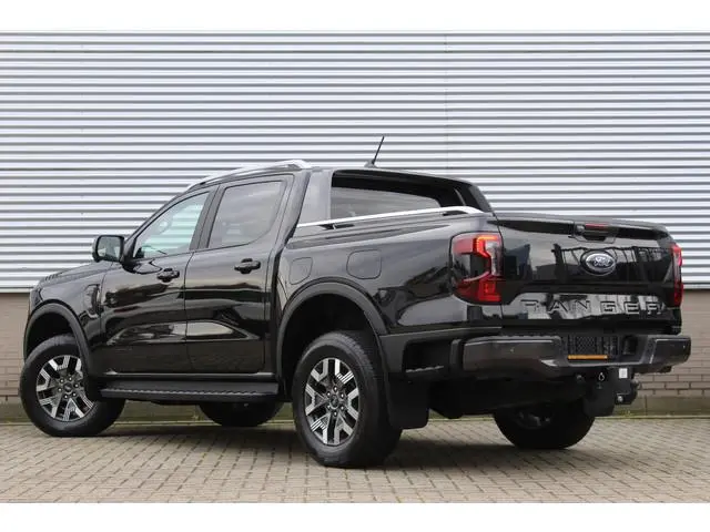 Ford Ranger 2.3 Double Cab PHEV Wildtrak B&O | Trekhaak | BLIS | Adaptieve cruise | Led