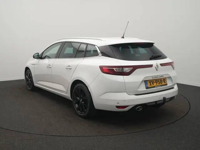 Renault Mégane Estate 1.3 TCe Bose - RIJKLAARPRIJS - All Seasonbanden - Achteruitrijcamera - Trekhaa...