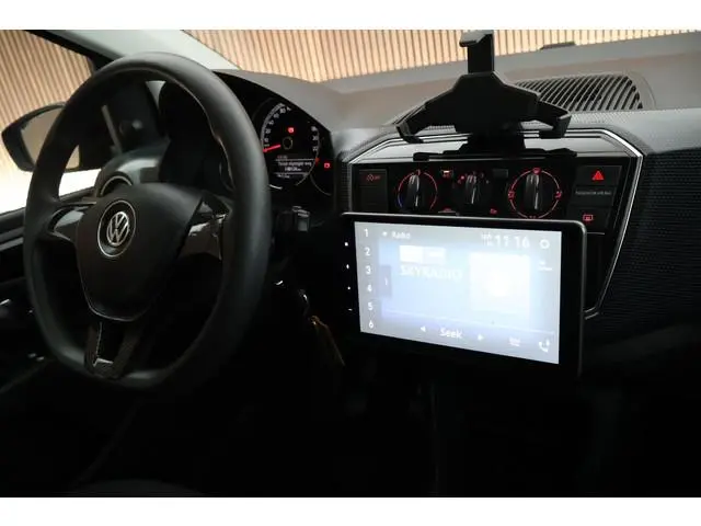 Volkswagen Up! 1.0 60pk BMT move up! Cruise Control Camera Airco