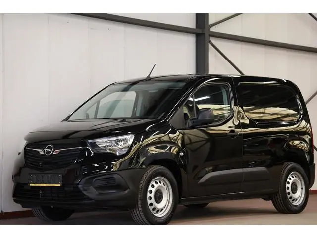 Opel Combo-e L1H1 50 kWh AIRCO PDC