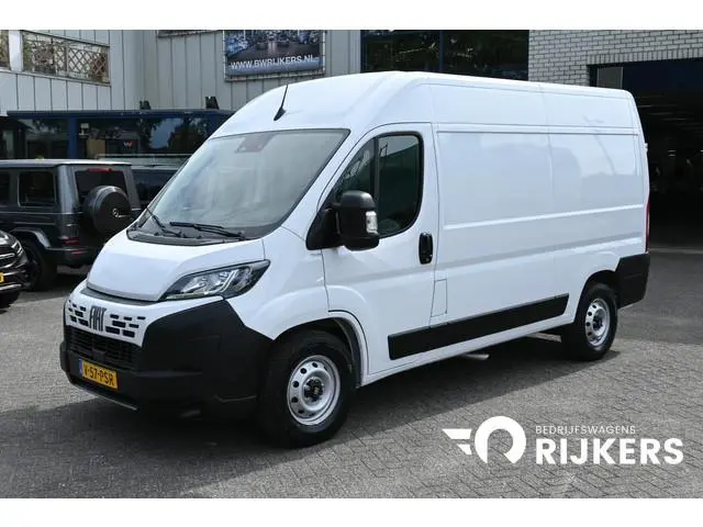 Fiat Ducato 2.2 MultiJet 140 pk L2H2 S&S 3.5t Camera, Cruise control, 270 Graden deuren