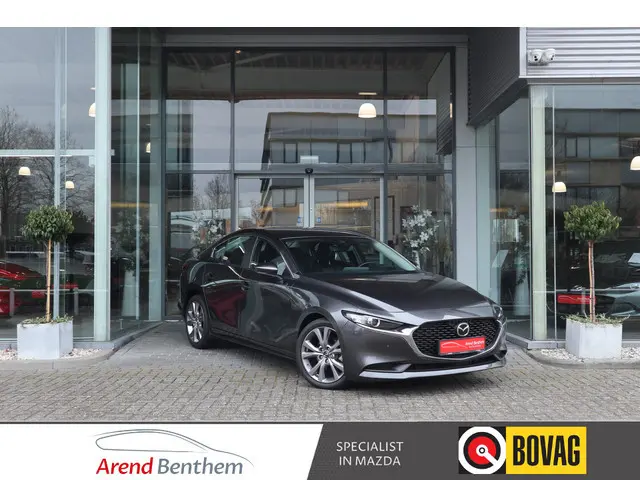 Mazda 3 Automaat 2.0 E-SkyActiv-G 122 Camera / Leer / Navi / Apple-Android / ST-verwarming / Cruise