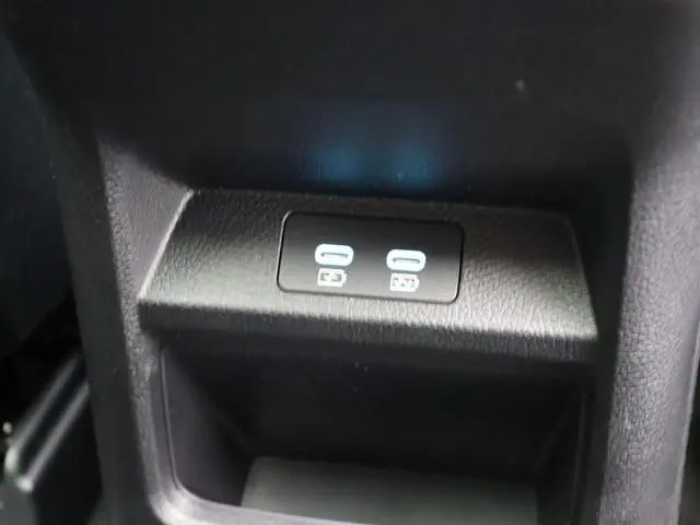 BYD Seal U Design 87 kWh | Warmtepomp | WLTP 500km | Panoramadak | Stoelverwarming en Ventilatie |