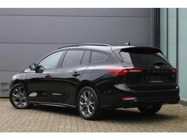 Ford Focus Wagon 1.0 EcoBoost Hybrid ST Line X | BLIS | Head-Up | Trekhaak | Adaptieve cruise