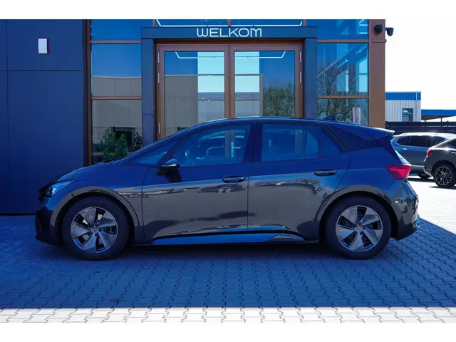 Cupra Born Business One 62 kWh | 92,5% SOH | Led | Adap. Cruise | Stoelverw